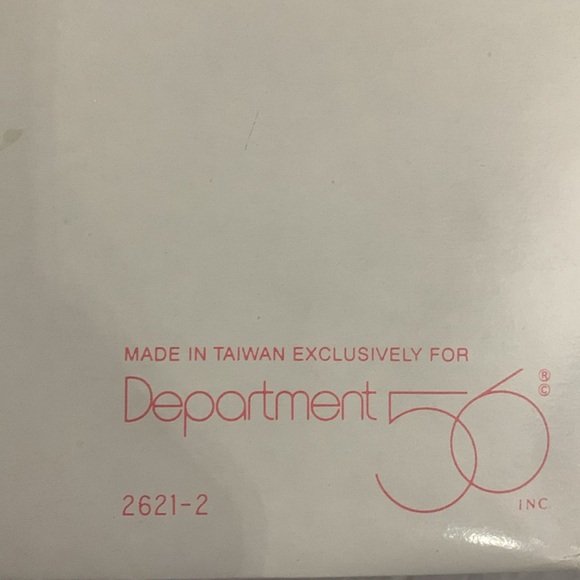 Snowbabies SPRINGTIME STORIES OF THE SNOWBUNNIES “I’LL COLOR THE EASTER EGG” - Picture 7 of 7